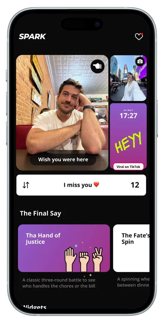 Spark app screen showing a live photo shared by a partner